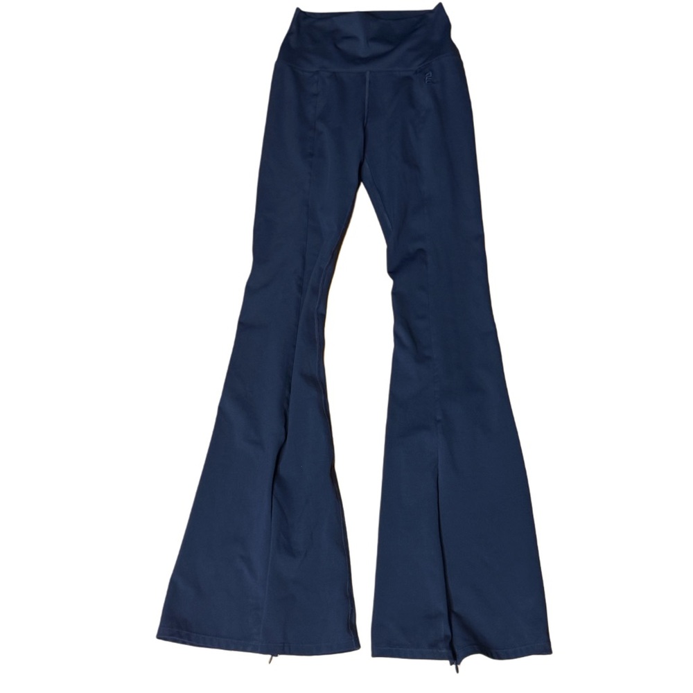 P.E Nation Full Force Flare Legging - Picture 5 of 11
